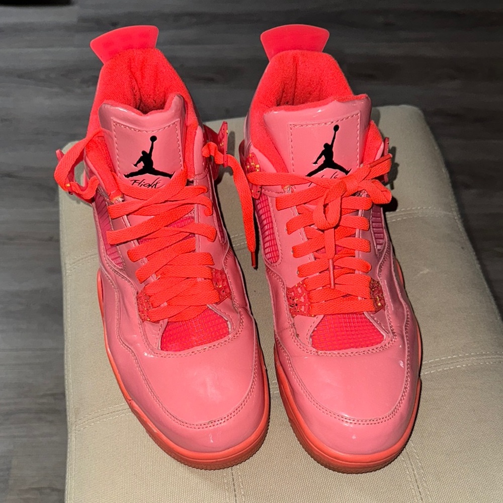 Jordan Pink Sneakers with Iconic Jumpman Logo and Chunky Silhouette